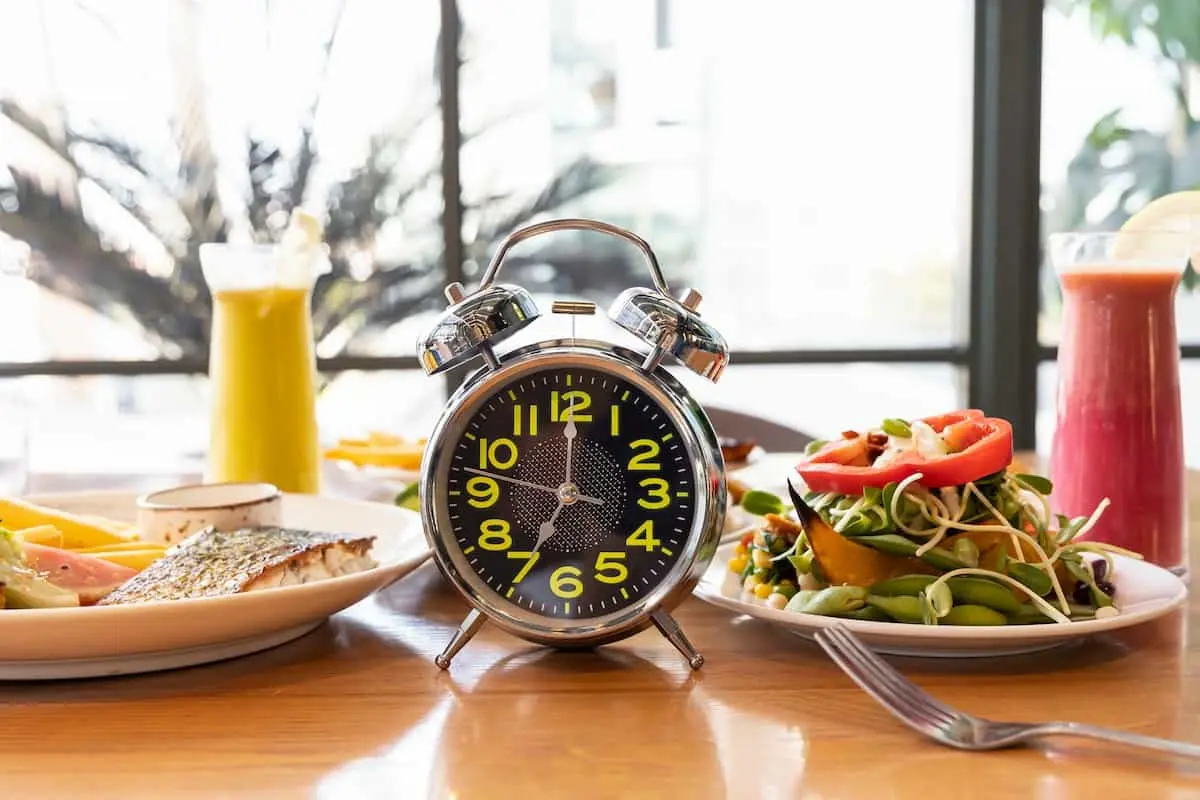 اوج چربی‌سوزی بدن در این ساعت از شبانه‌روز رخ می‌دهد